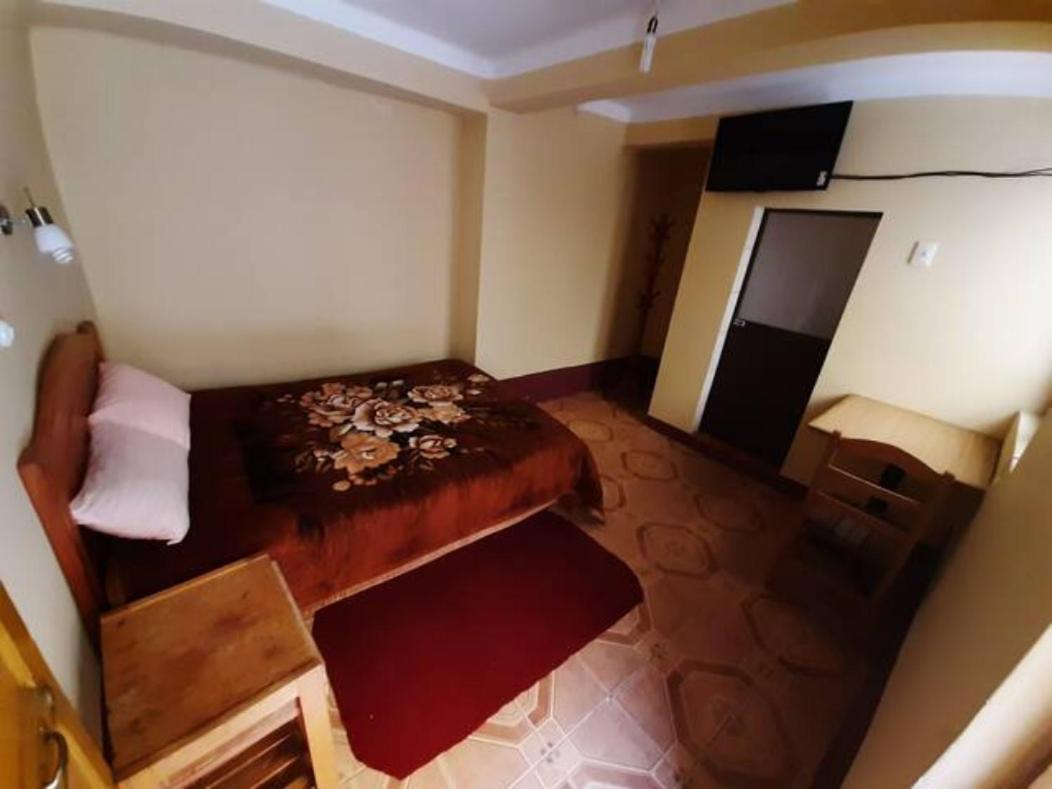 Hotel Residencial El Expreso Oruro Esterno foto