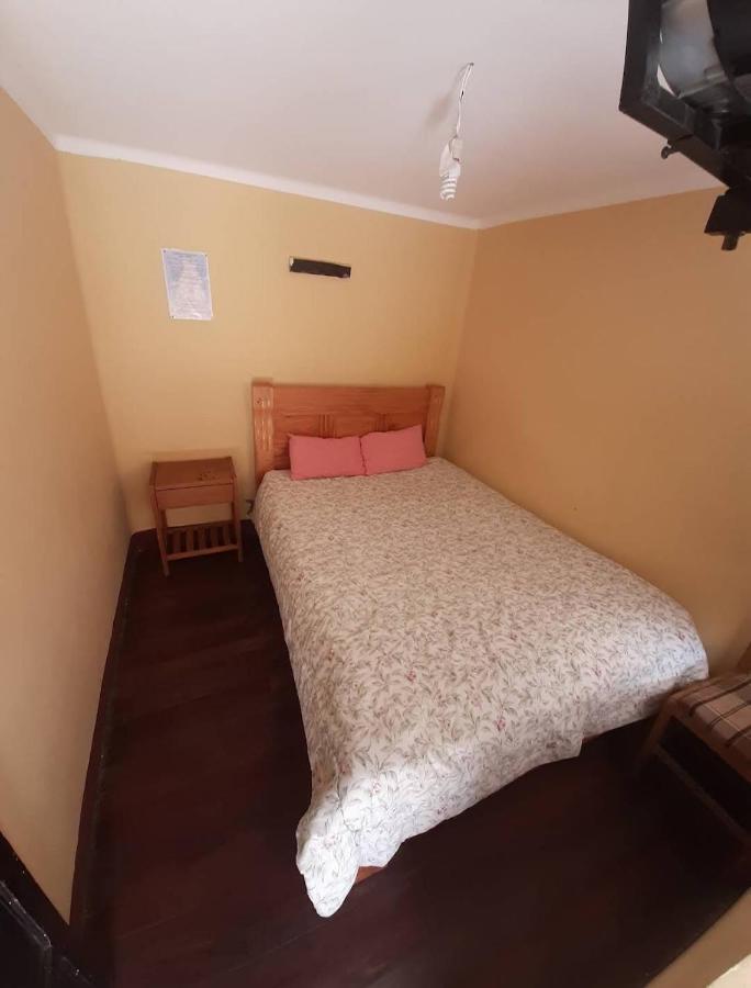 Hotel Residencial El Expreso Oruro Esterno foto